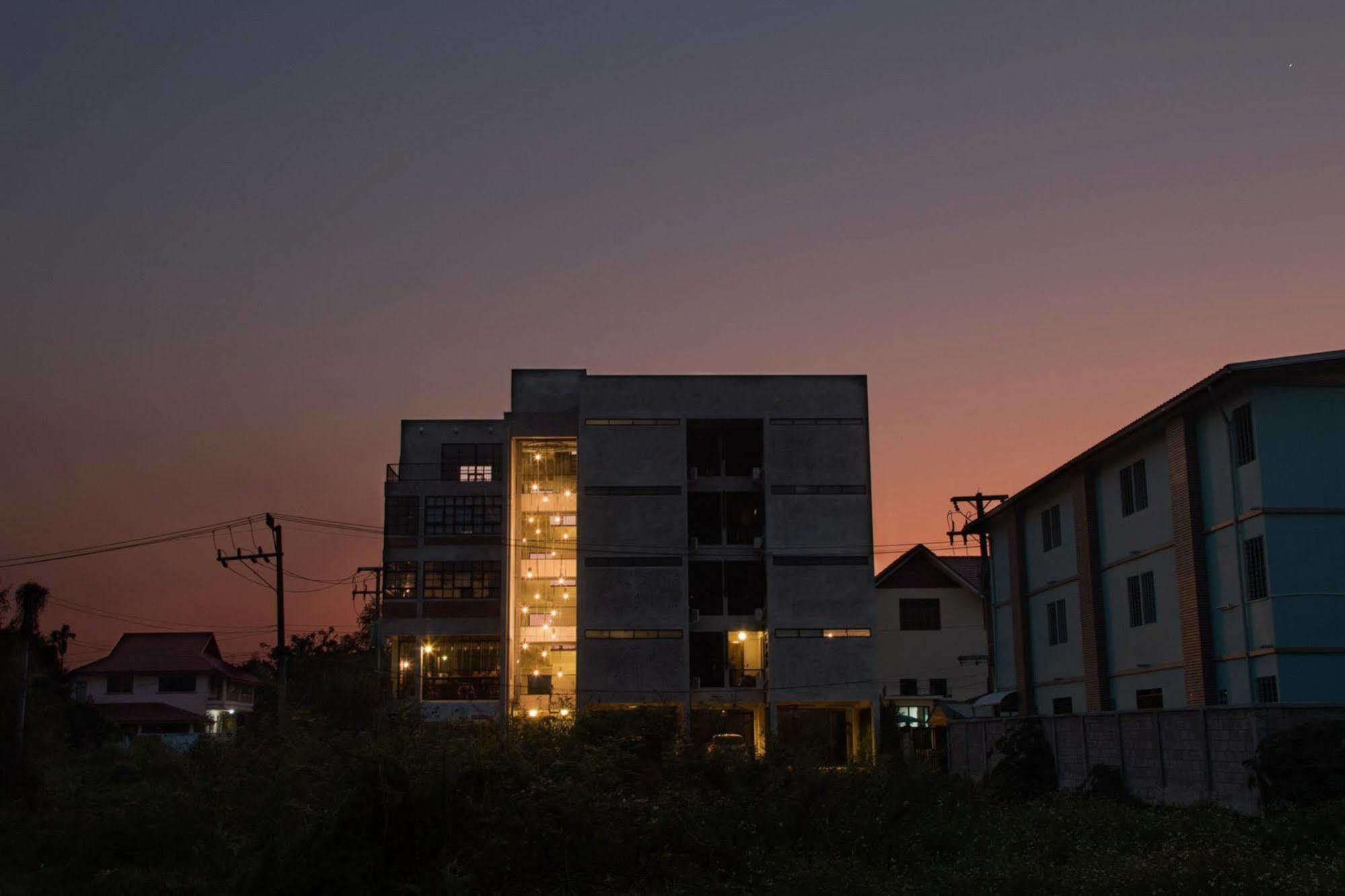 Rumpai Loft Habitat Chiang Mai Zewnętrze zdjęcie