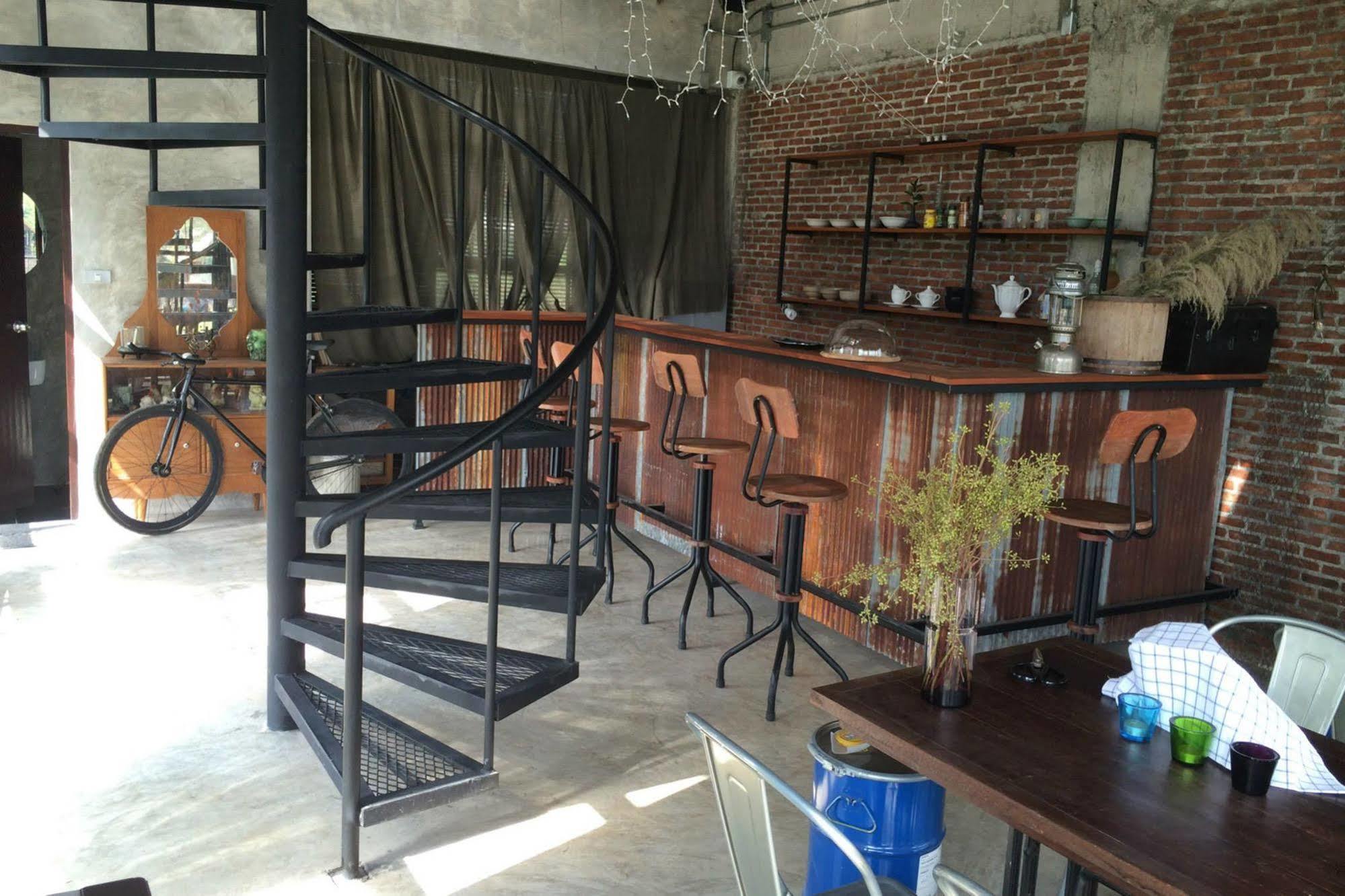 Rumpai Loft Habitat Chiang Mai Zewnętrze zdjęcie